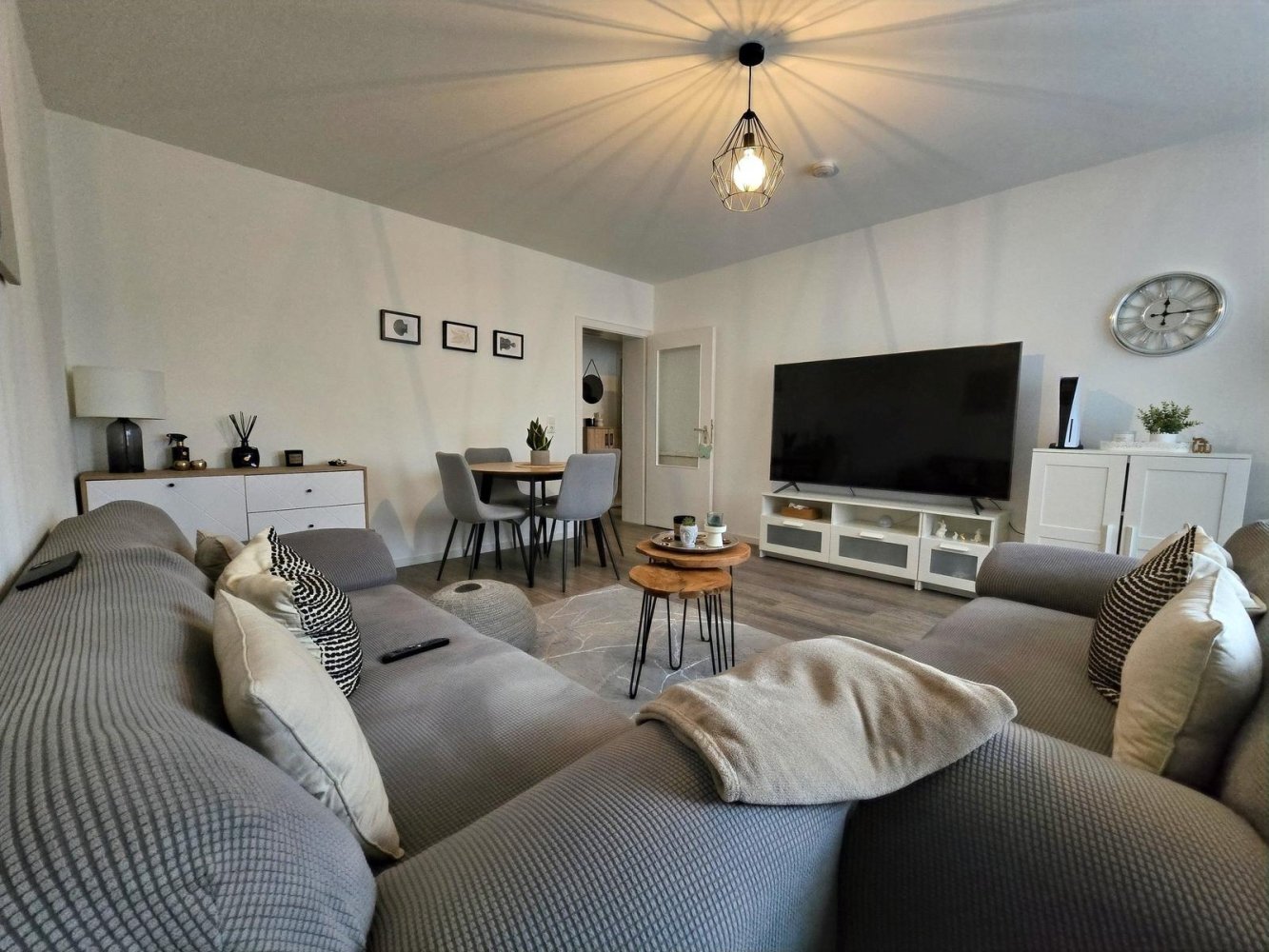 2 غرف نوم شقة في Wiesbaden, Germany رقم 270553