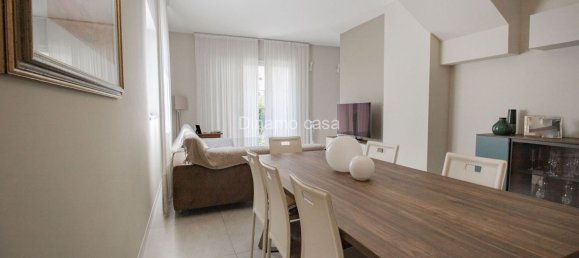 6 bedrooms Villa in Prato, Italy No. 347278 2