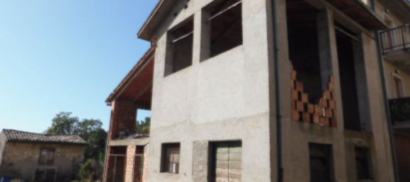 4غرفة منزل في Caprino Veronese, Italy رقم 123244 4