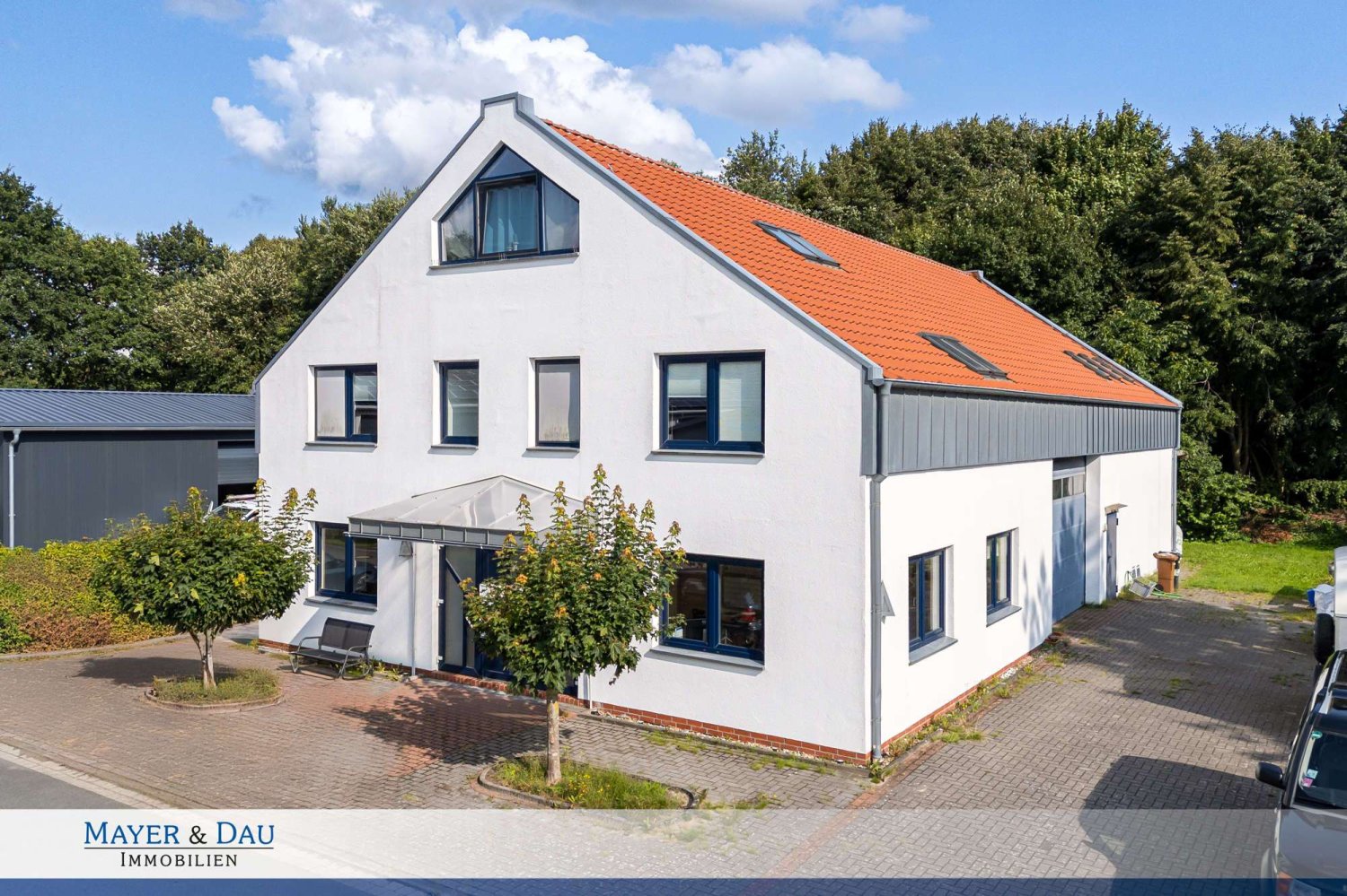 287m² Warehouse in Ammerland, Germany No. 245739