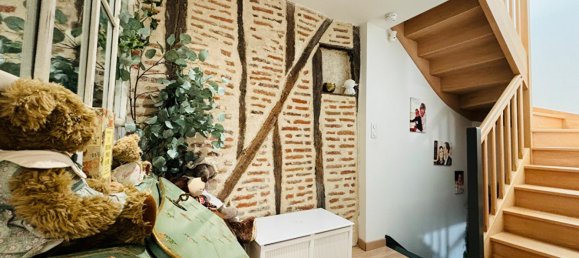 3 bedrooms House in Tours, France No. 248179 2