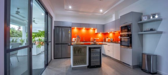 3 dormitorios villa en venta en Hua Hin, Prachuap Khiri Khan, Western Thailand, Thailand № 32177 6