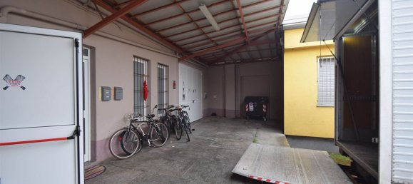 462m² Warehouse in Piacenza, Italy No. 210629 16