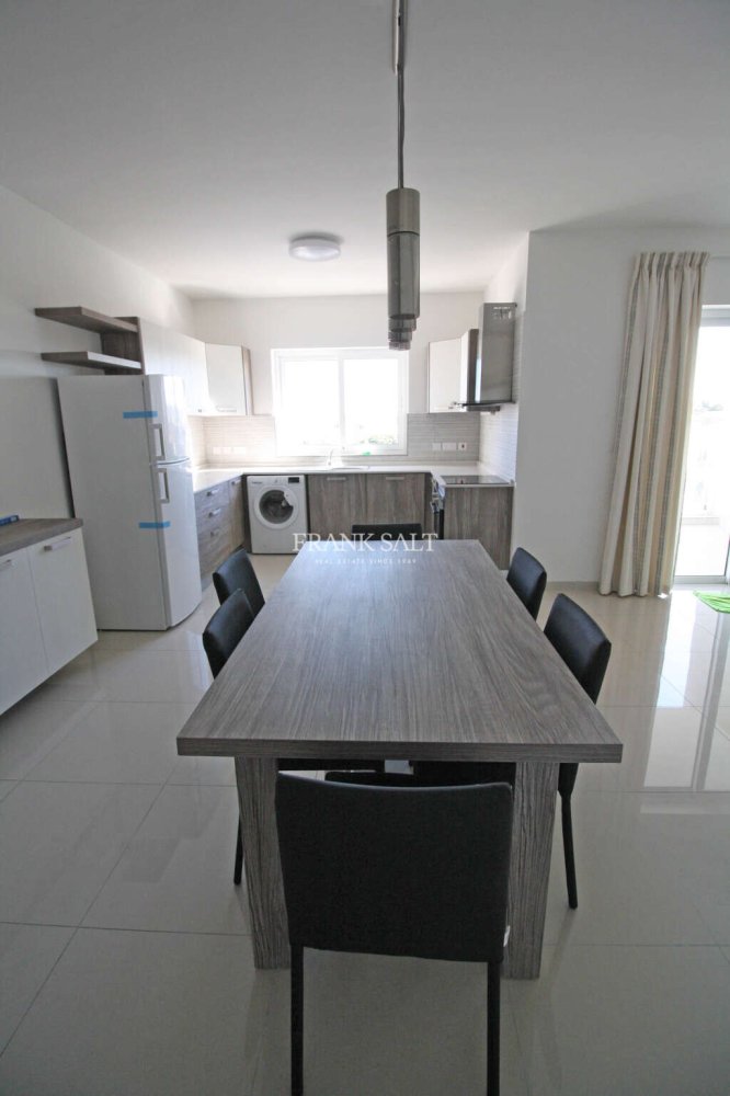 2 chambres Appartement à Saint Julian's, Malta No. 9538