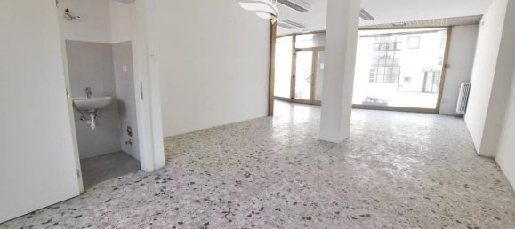82m² Commercial property in Trentino-Alto Adige, Italy No. 138856 4