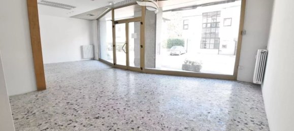 82m² Commercial property in Trentino-Alto Adige, Italy No. 138856 2