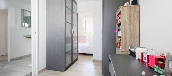 4 bedrooms House in Les Chapelles-Bourbon, France No. 348070 14