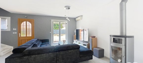 4 bedrooms House in Les Chapelles-Bourbon, France No. 348070 6