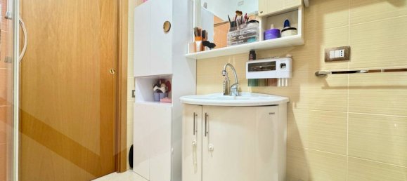Apartamento de 4 habitaciónes en Matera, Italy No. 32793 14