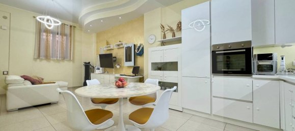 Apartamento de 4 habitaciónes en Matera, Italy No. 32793 2