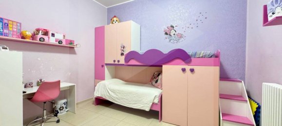 Apartamento de 4 habitaciónes en Matera, Italy No. 32793 16