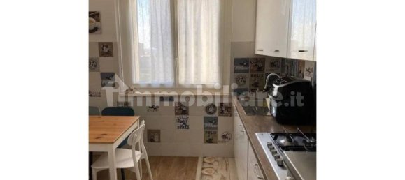 Apartamento de 3 dormitorios en Rome, Italy No. 44166 9
