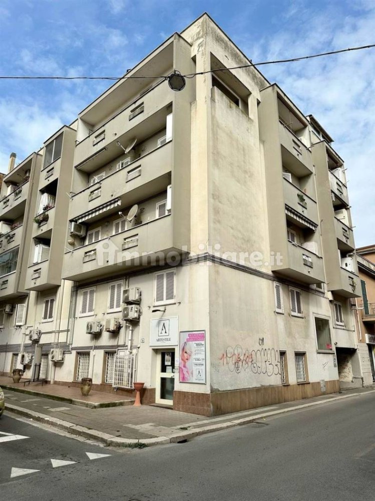 Квартира с 2 спальнями в Неттуно, Италия № 276590