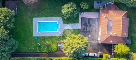 Villa de 7 habitaciónes en Sezze, Italy No. 60528 3