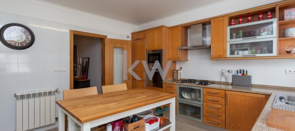 3 غرف نوم منزل ذو طابقين في Lisbon, Portugal رقم 135491 15