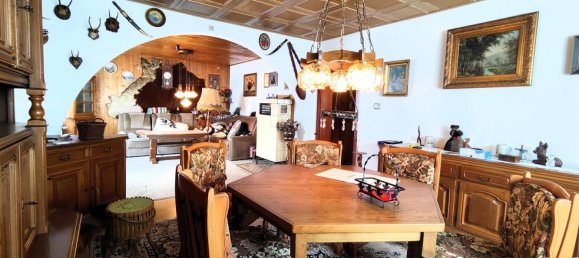 5 rooms Townhouse in Limburg-Weilburg, Germany No. 129608 3