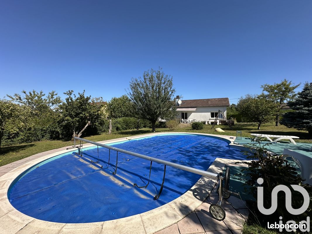 4 rooms House in Darney, France No. 341703