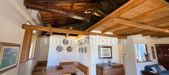 Apartamento de 3 dormitorios en Tolfa, Italy No. 370265 22