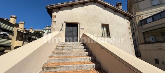 Apartamento de 3 dormitorios en Tolfa, Italy No. 370265 29