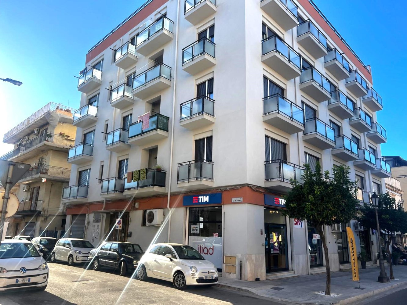 Квартира с 3 спальнями в Багерия, Италия № 328979