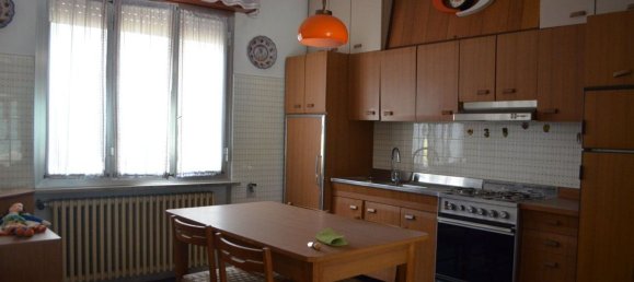 8-Zimmer Haus in Adrara San Martino, Italy, Nr. 168747 12