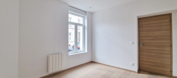 2 bedrooms Apartment in Lille, France No. 260298 5