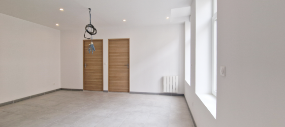 2 bedrooms Apartment in Lille, France No. 260298 3