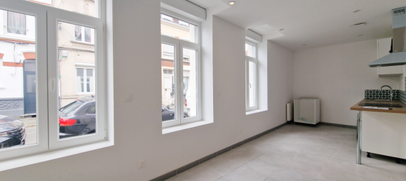 2 bedrooms Apartment in Lille, France No. 260298 2