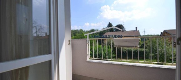 3 rooms Apartment in Busto Arsizio, Italy No. 67185 14
