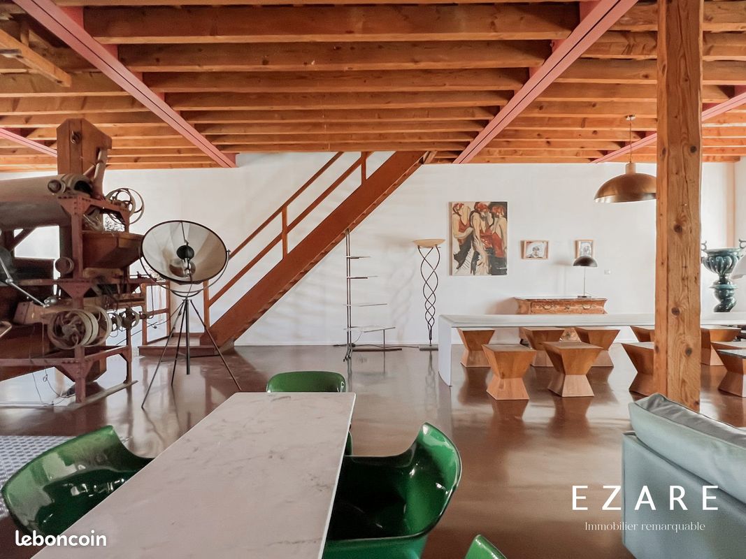 3 bedrooms House in Beaune, France No. 201129