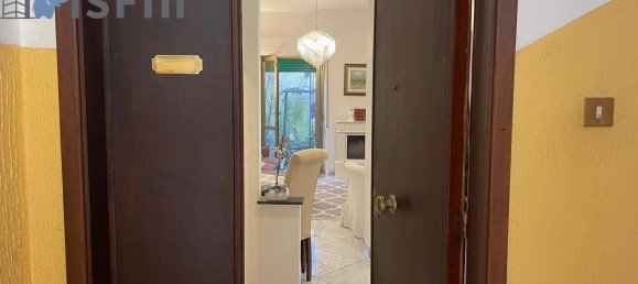 5 rooms Apartment in Cosenza, Italy No. 41570 5