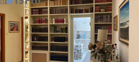 5 rooms Apartment in Cosenza, Italy No. 41570 10