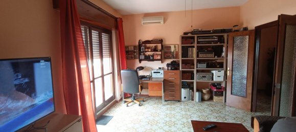 Penthouse de 3 divisões em Pomezia, Italy N.º 276130 2