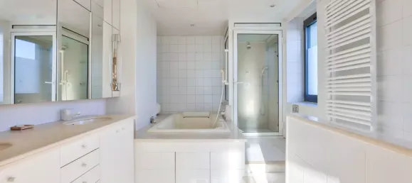 4 chambres Maison à Garches, France No. 183937 10