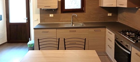 1 bedroom Apartment in Villalago, Italy No. 331832 3