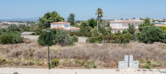 Land in Luz, Portugal No. 127456 3