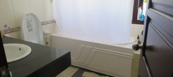 Дом с 4 спальнями в Тэйхо, Вьетнам № 4065 3