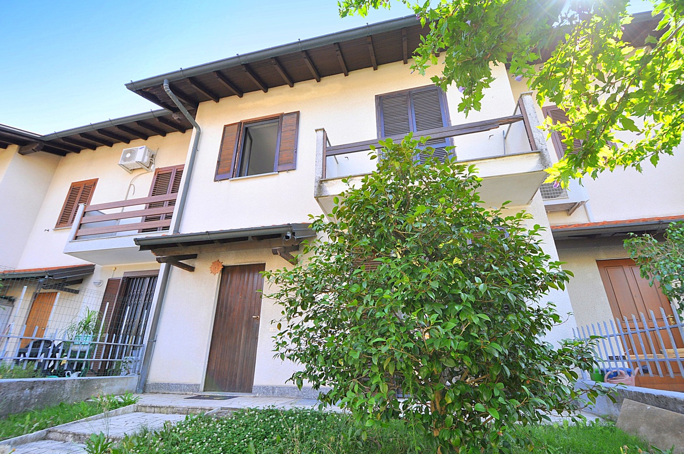 Villa T3 em Inveruno, Italy N.º 265068
