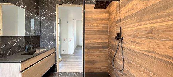 3 bedrooms Villa in Inveruno, Italy No. 265068 17