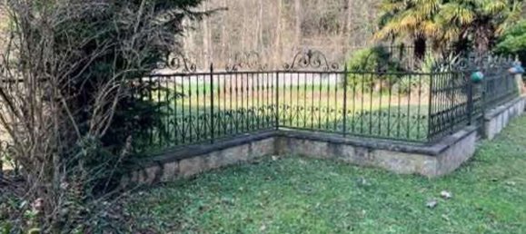 5 rooms Apartment in Carate Brianza, Italy No. 4123 16