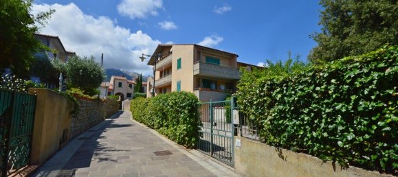 Квартира с 2 комнатами в Марчана Марина, Италия № 277378 24