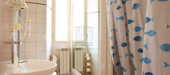 4 bedrooms Apartment in Lucca, Italy No. 330666 15
