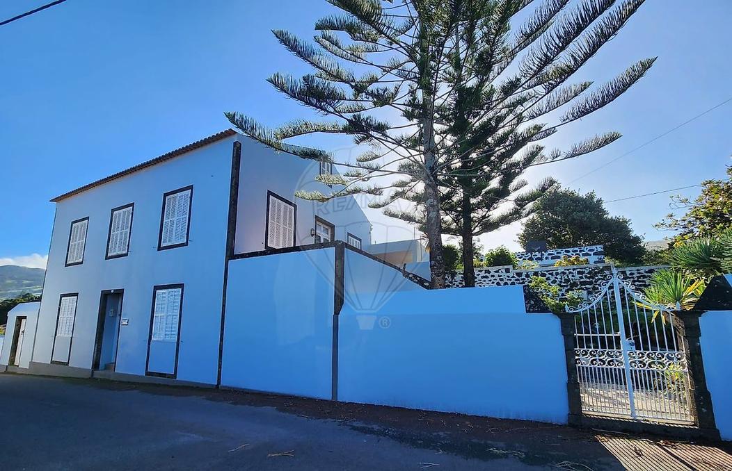 5 bedrooms House in São Roque do Pico, Portugal No. 308730