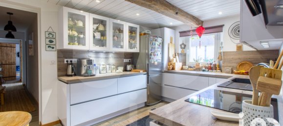 3 bedrooms House in Le Coudray-Saint-Germer, France No. 228435 5