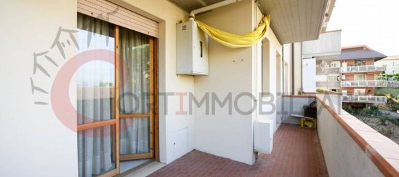 3 rooms Apartment in Massa Marittima, Italy No. 163332 6