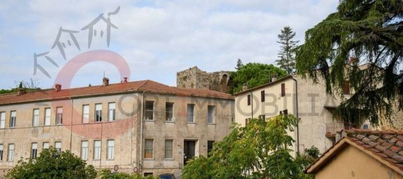 3 rooms Apartment in Massa Marittima, Italy No. 163332 7