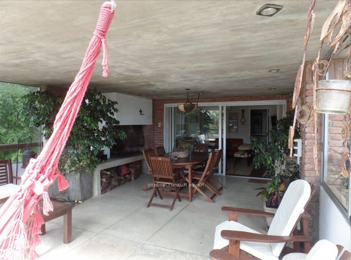 3 chambres Appartement à Montevideo, Uruguay No. 5752