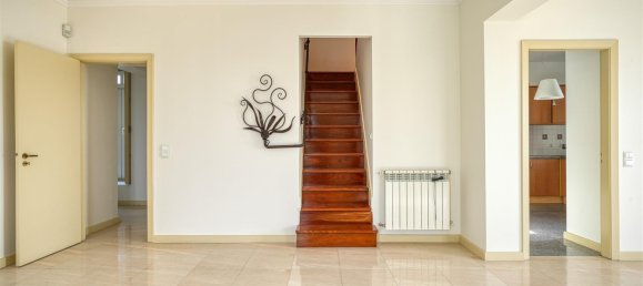 3 غرف نوم منزل ذو طابقين في Cascais, Portugal رقم 123353 18