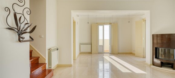 3 غرف نوم منزل ذو طابقين في Cascais, Portugal رقم 123353 16