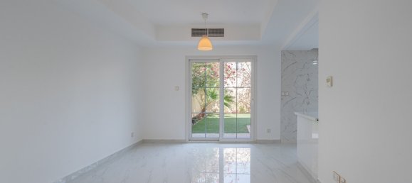 Вилла с 2 спальнями в The Springs, ОАЭ № 109330 3